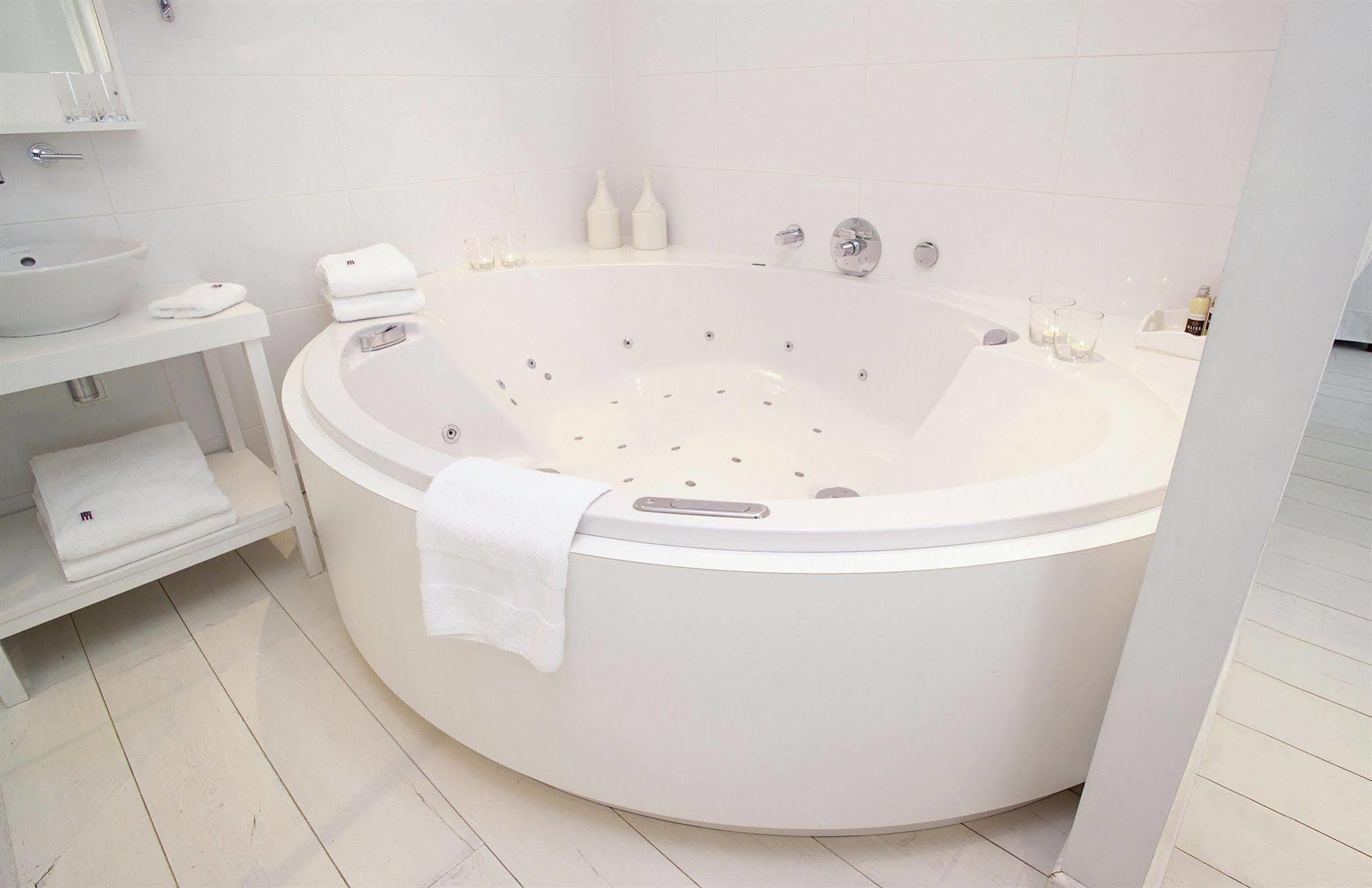 Bliss Boutique Hotel Breda Ngoại thất bức ảnh